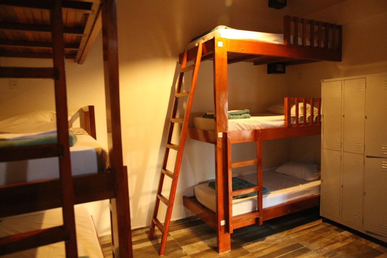 Savana Hostel Сан-Жоржи Экстерьер фото